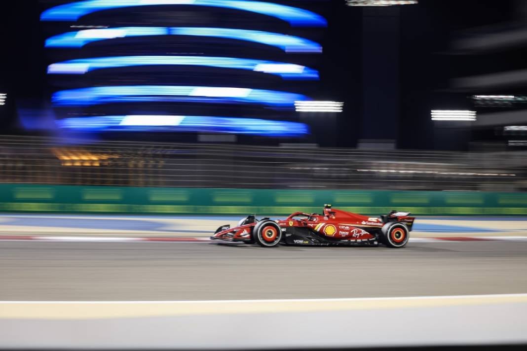 F1'de sezonun ilk yarışı Bahreyn Grand Prix'sini Verstappen kazandı 3